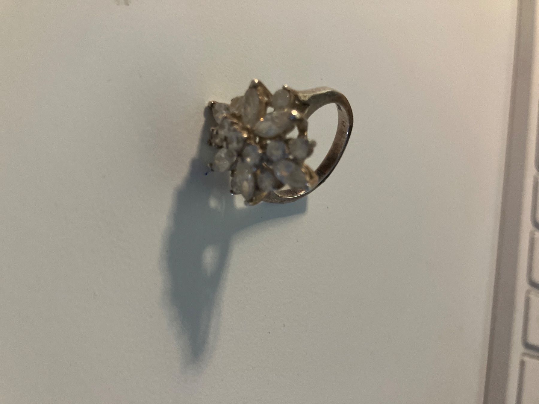 Bagues: Ring mit weissen Steinen silber gebraucht – D'occasion à Balterswil par Erbsli77 6