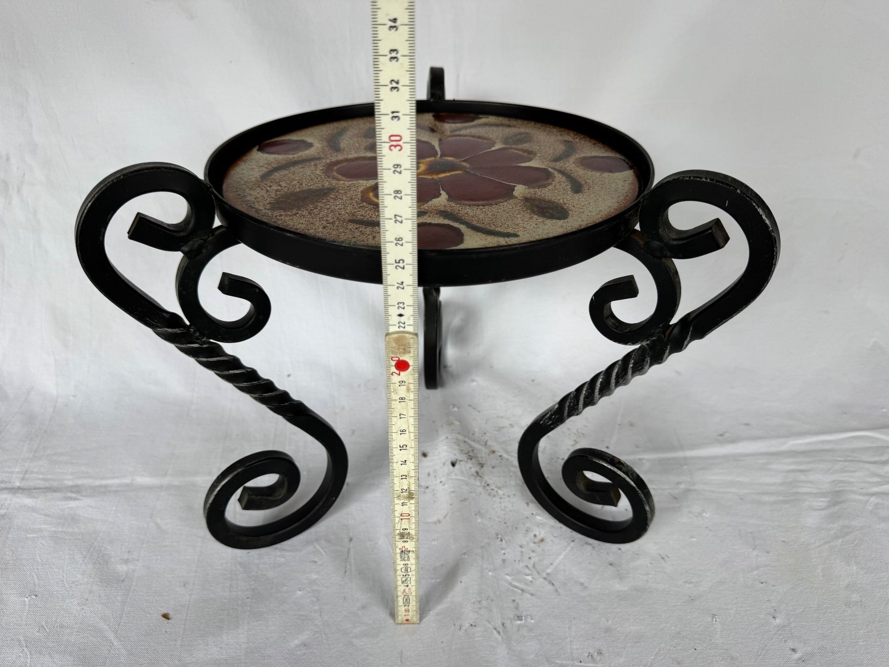 Hocker: Tabouret plante  Blumenhocker  Pflanzenhocker – Gebraucht aus GRAND - LANCY von petitpain67 3