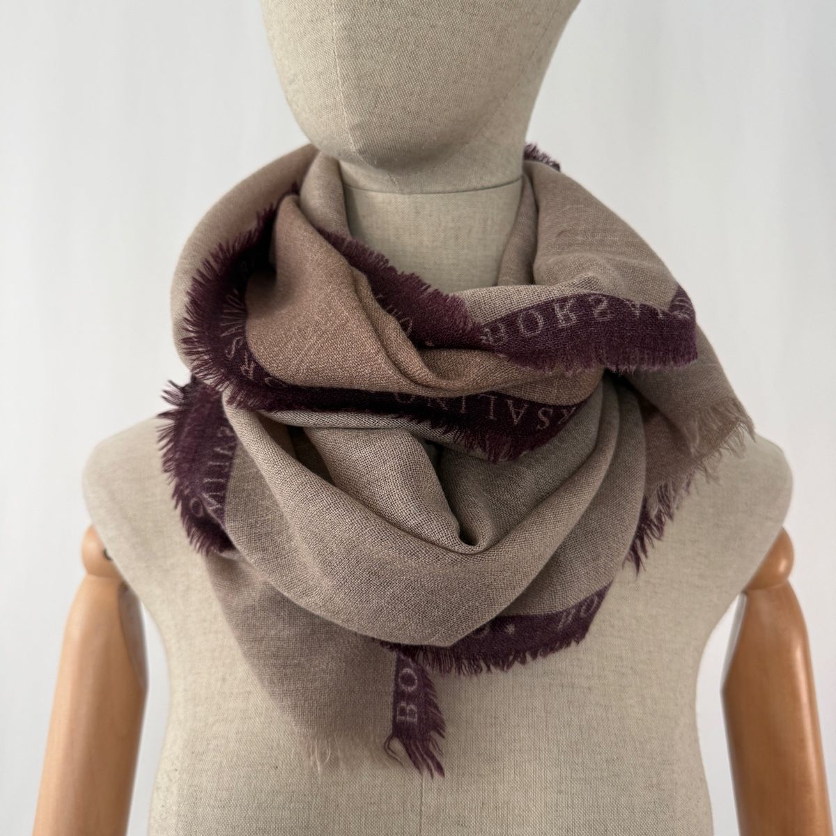 Foulard & Sciarpe: BORSALINO New Wool Scarf – Nuovo (secondo la descrizione) da Emmen venduto da Avviivva_Com2023