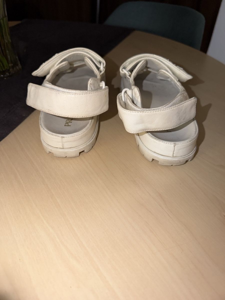 Prada Scarpe da donna: PRADA Sandals – Usato da Gebenstorf venduto da AA2015 2
