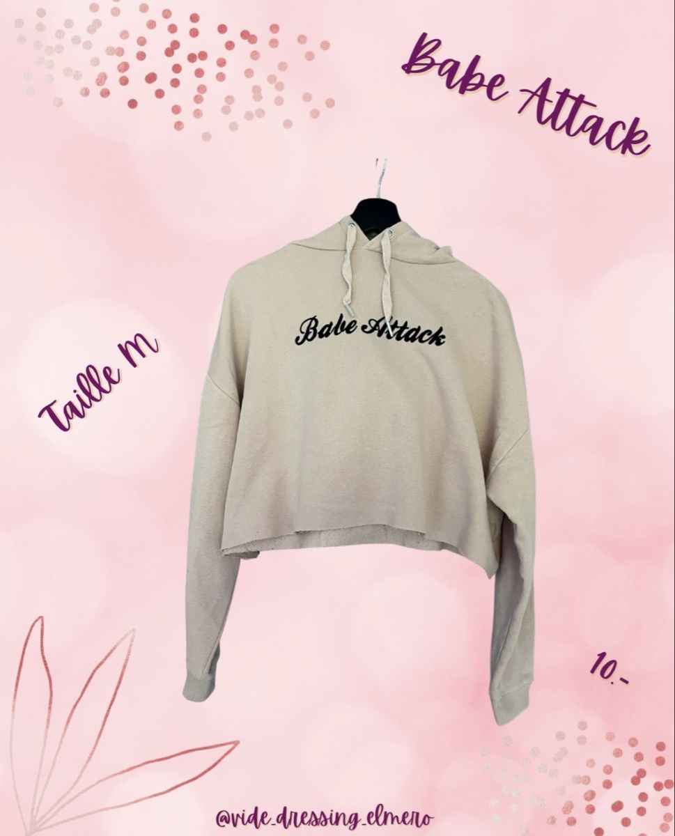 Top: Sweat à capuche court "Babe Attack" – Usato da Massonnens venduto da Rebelle88