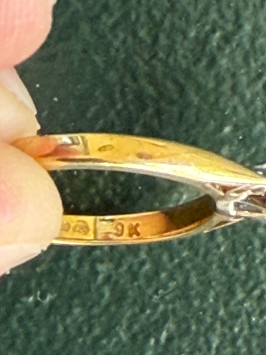 Anelli: 9 Karat Goldring mit Diamant – Usato da Bern venduto da ewi21 2
