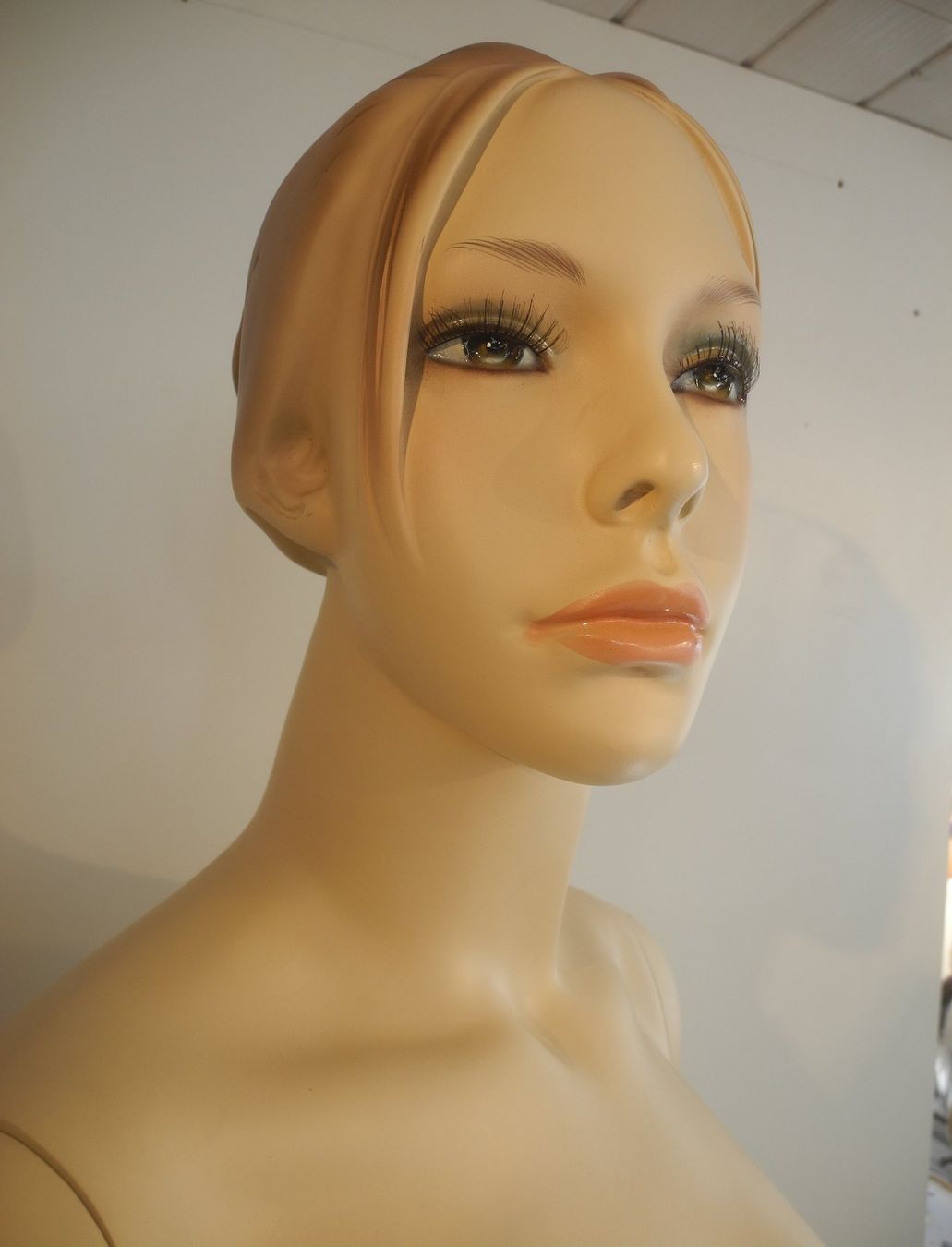 Autres décorations & accessoires: Schaufensterpuppe / Mannequin antik "Babette" – D'occasion à Kottwil par Crazyrolf