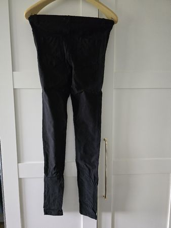 Schwarze Stoffhose