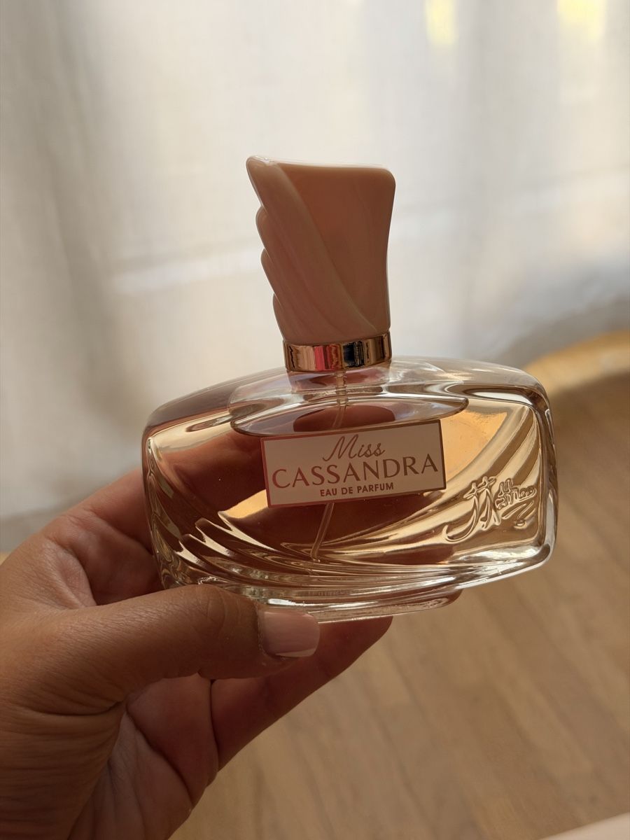 Profumi & Eau de Toilette: Eau de parfum Miss Cassandra 100ml – Nuovo e nell'imballaggio originale da Le Lignon venduto da Ana2831 1