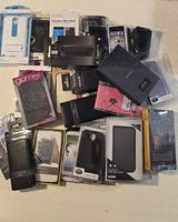 Liquidation - coques de protection neuves pour téléphones