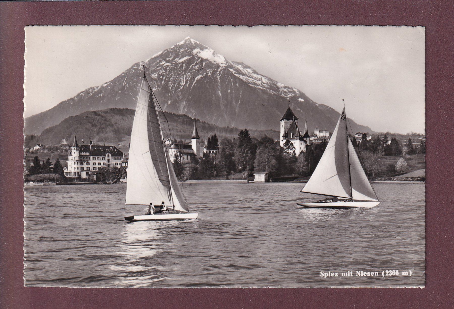 Cartoline postali: SPIEZ - Niesen - Segelschiffe - 1947 – Usato da Pully venduto da nicecards
