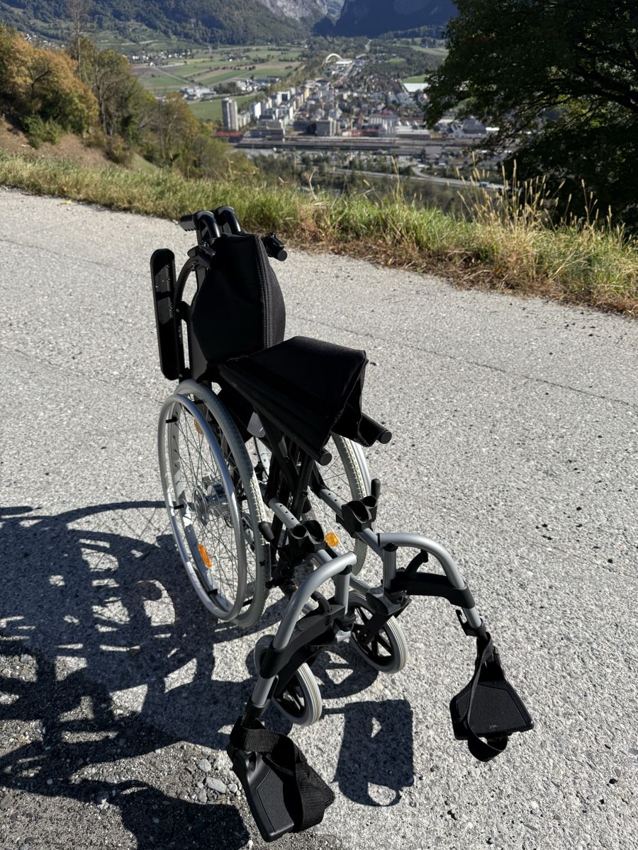 Rollstühle: Rollstuhl – Gebraucht aus Mastrils von cla_nsg9 4