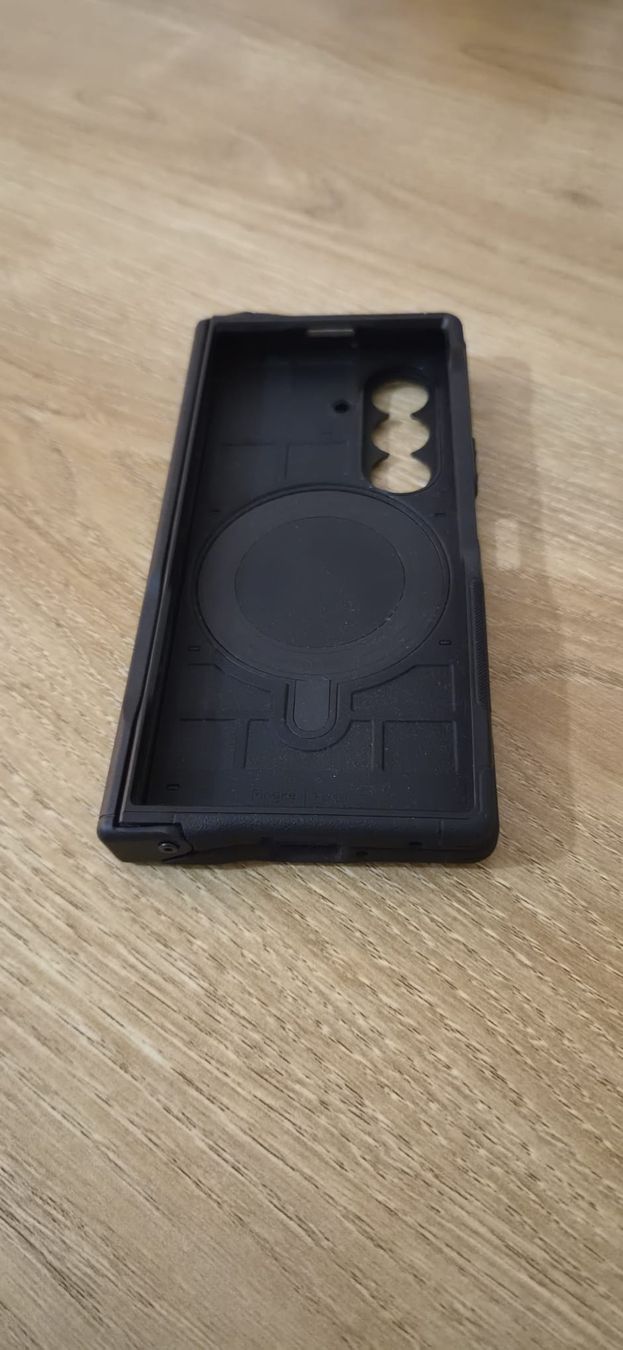 Samsung Telefoni cellulari / Smartphones: Samsung Galaxy Z Fold7 – Nuovo (secondo la descrizione) da Uster venduto da fil_ybs9 5