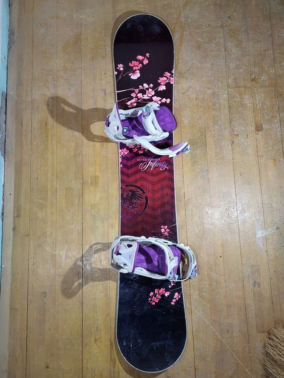 Never Summer Infinity 151 Damen Snowboard Kaufen auf Ricardo