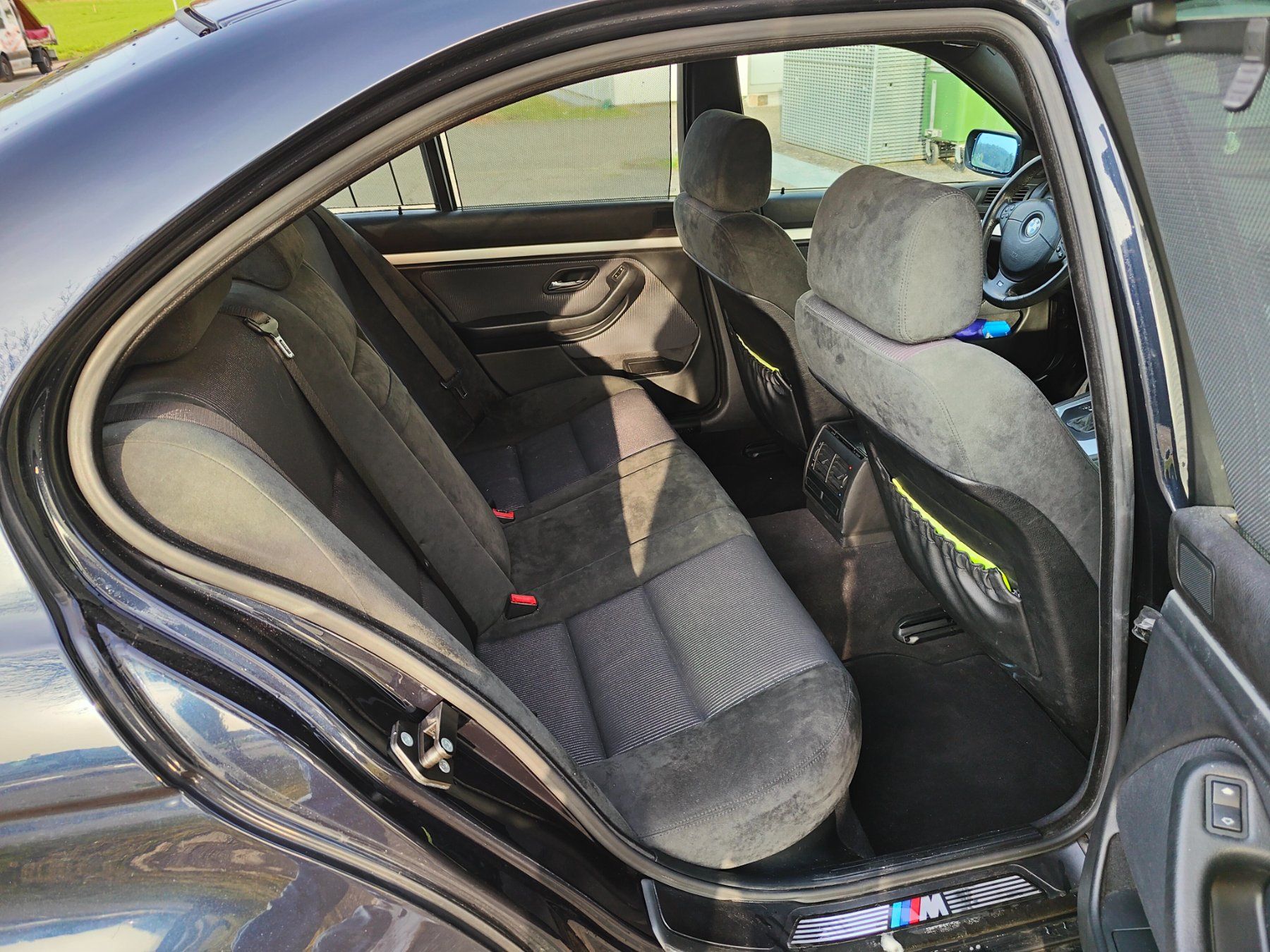 BMW Autos: BMW 5er E39 528i Individual – D'occasion à Dübendorf par rcon 7