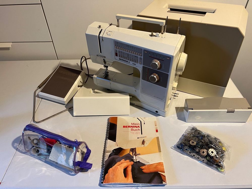Bernina 1120 mit umfangreichem Zubehör Kaufen auf Ricardo