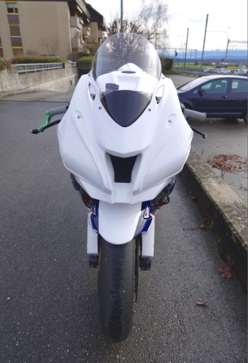 Kawasaki Strada: Kawasaki ZX-10R Racing – Usato da Ins venduto da dus_s2z6 3