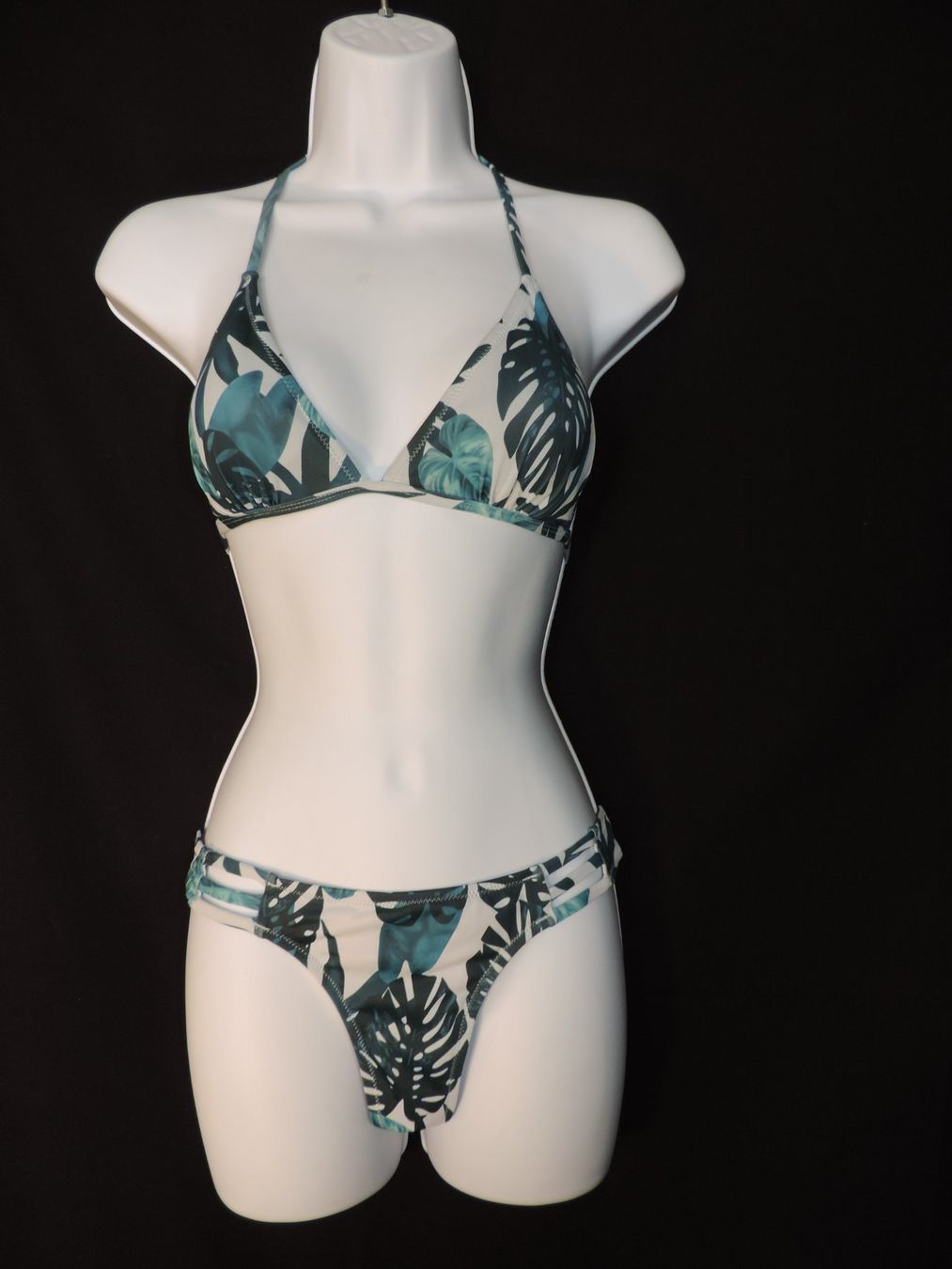 Costumi da bagno & Bikini: maillot de bain 2 pièces exotic vert turquoise – Usato da Genève venduto da Axelle333