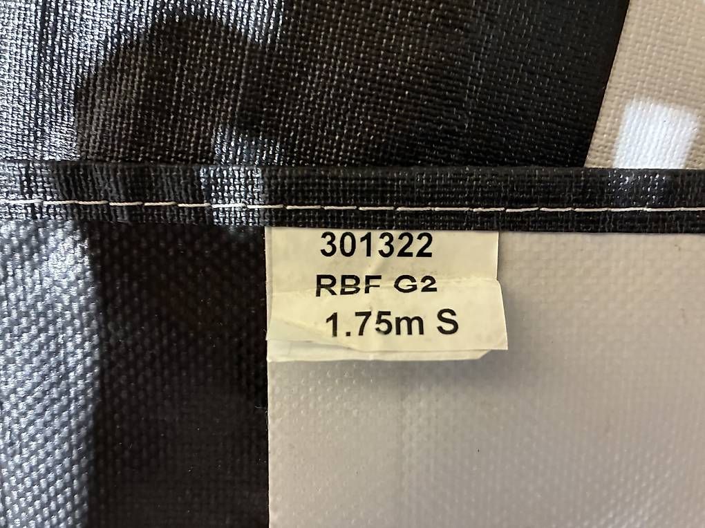 Thule Tende da sole: Thule Rain Blocker G2 Vorderwand 175x210 – Usato da Rickenbach ZH venduto da wulu09 2