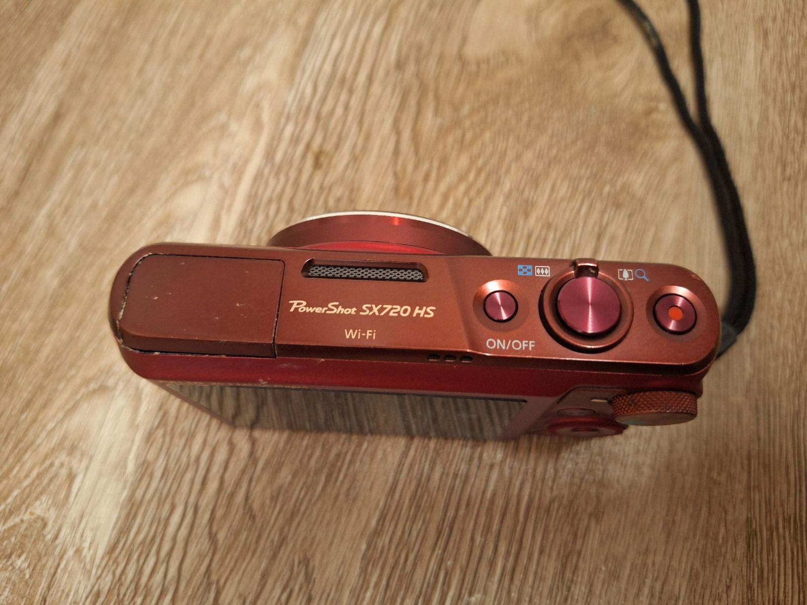 Canon Fotocamera: Canon PowerShot Kompaktkamera SX720 HS rot  – Usato da Bennau venduto da van_xnq2 3