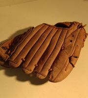 Vintage Baseballhandschuh für Sammler (nov15)