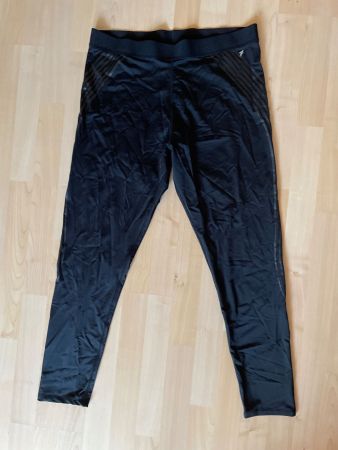 Damen Leggings schwarz Grösse XL guter Zustand