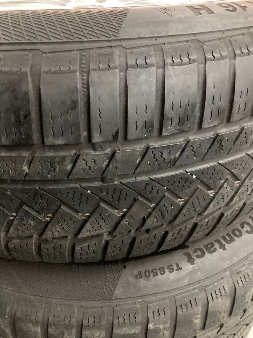 Audi Pneumatici & Ruote complete: Audi A4 Winterräder 205/60R16 – Usato da Cham venduto da WB2223 6