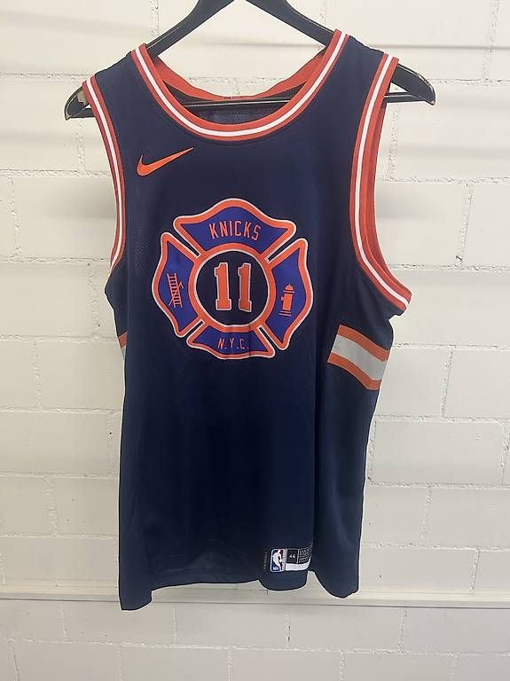 Canottiere & Pantaloni: NY Knicks FDNY Jersey – Usato da Effretikon venduto da PrimeTimeB