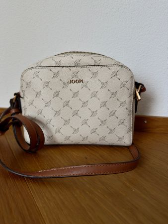 Kleine Umhängetasche von JOOP