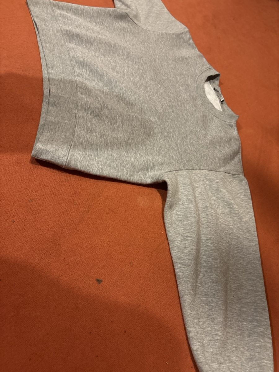 Zara Pullover & Sweatshirts: Pullover grau – Neu (gemäss Beschreibung) aus Affoltern am Albis von tam_5vn5 1