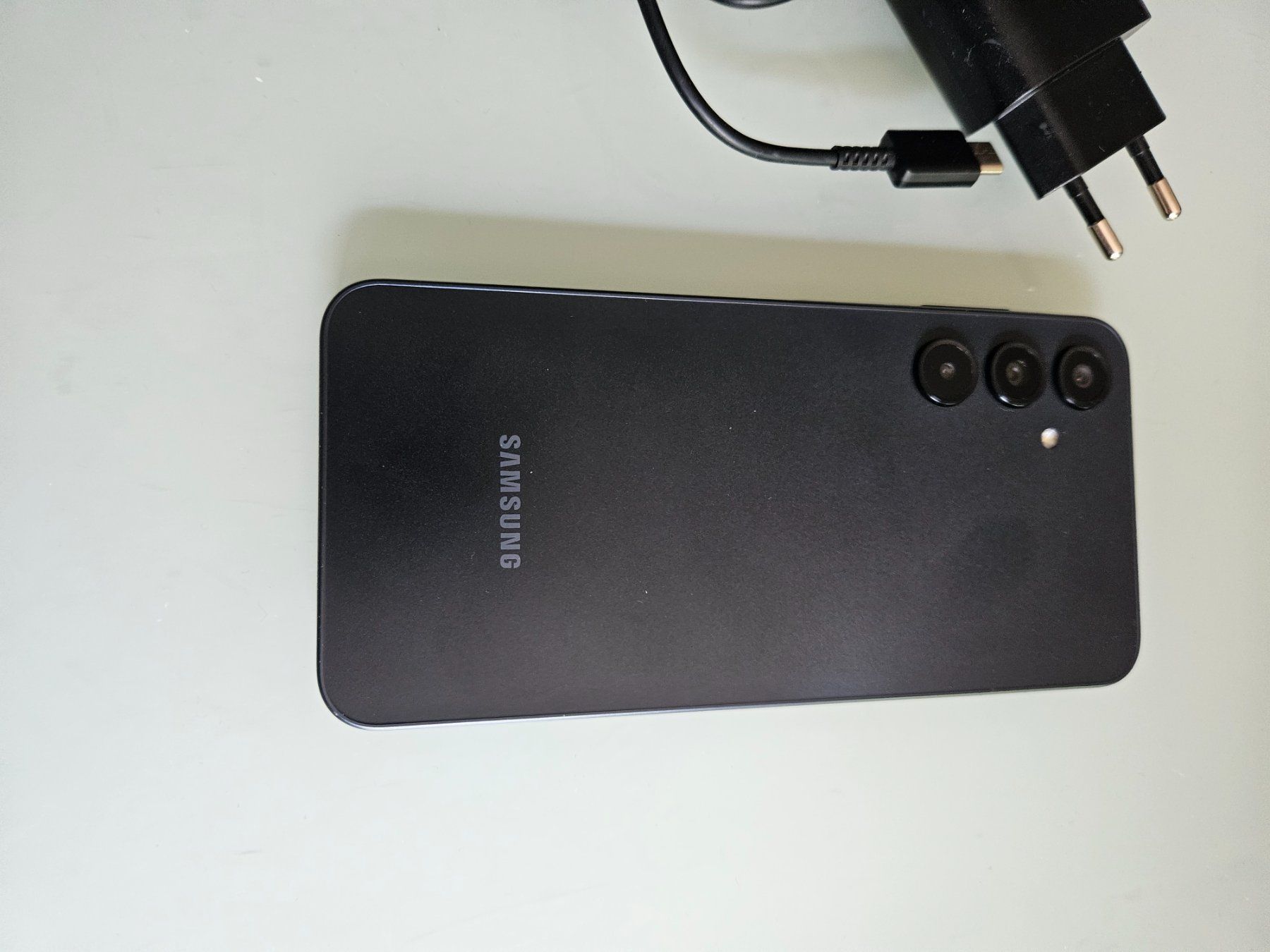 Samsung Telefoni cellulari / Smartphones: Samsung A16 128gb black Duos – Usato da St. Gallen venduto da Juhasli 3