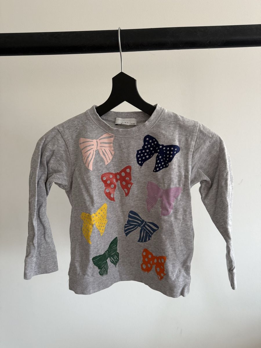 Maglioni & Felpe: Kinder Stella McCartney Pulli, GR 6J – Usato da Unterägeri venduto da Lerchemeerenge