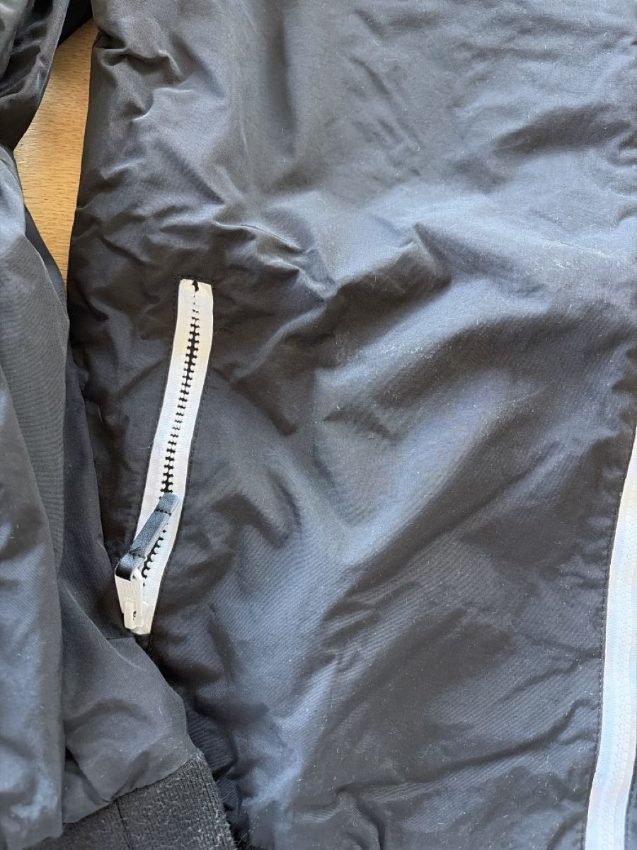 Giacche: Übergangsjacke schwarz/grau M – Usato da speicher venduto da danicole 2
