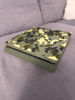 PS 4 Camouflage + 2 Controller + VR1 Brille