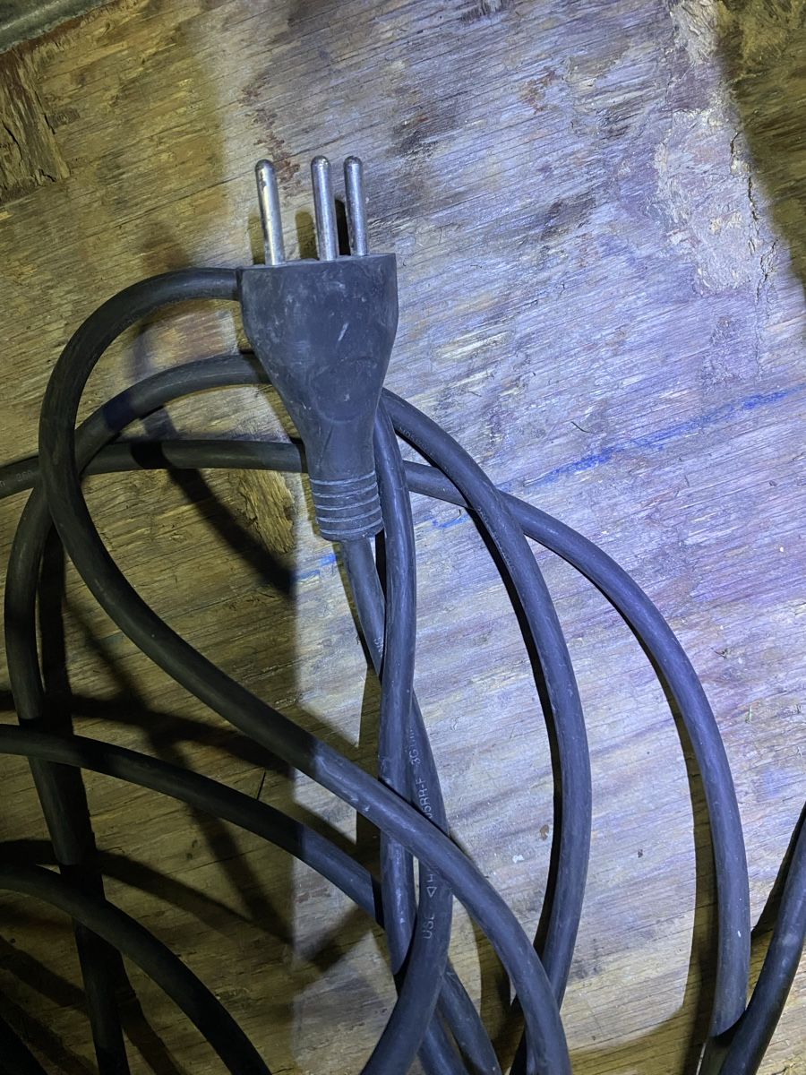 Scheinwerfer: Halogen Scheinwerfer – Gebraucht aus Süderen von Bem35 4