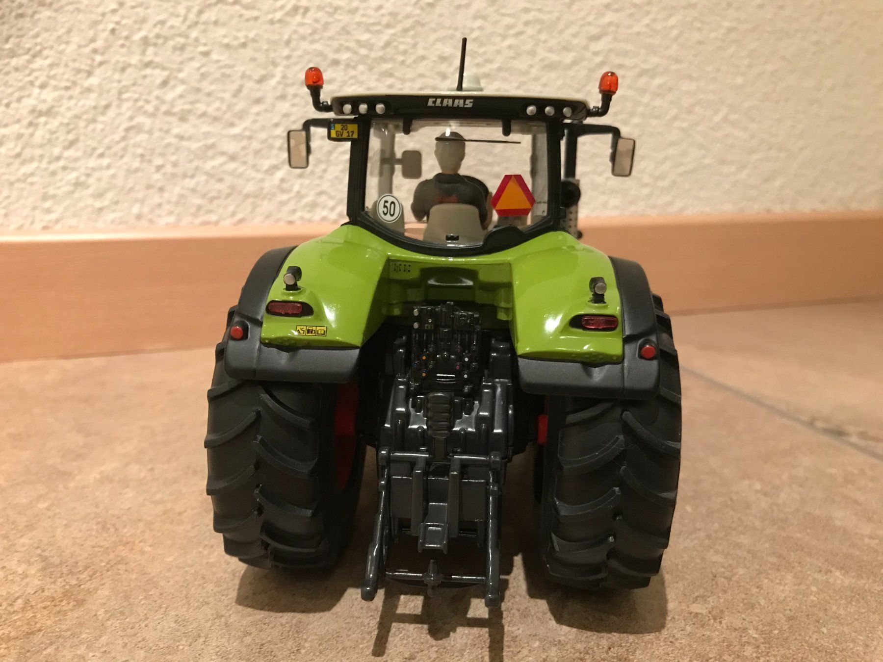 Claas Trattori: SIKU Claas Axion 920 – Nuovo e nell'imballaggio originale da Kreuzlingen venduto da Stefan1150 3