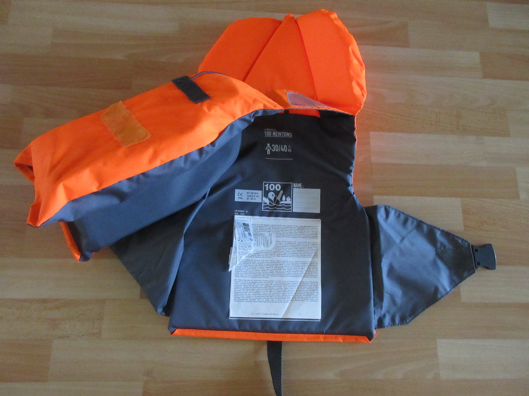 Decathlon Gilets de sauvetage: Kinderschwimmweste 30-40 Kg – D'occasion à Kaisten par renault015 2