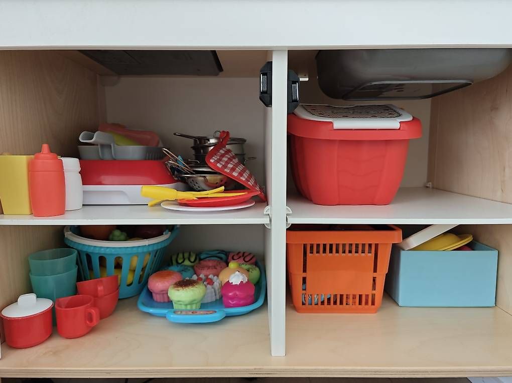 Spielzeuge: Vends mini cuisine pour enfants  – Gebraucht aus Neuchâtel von nbr_z8jr 3