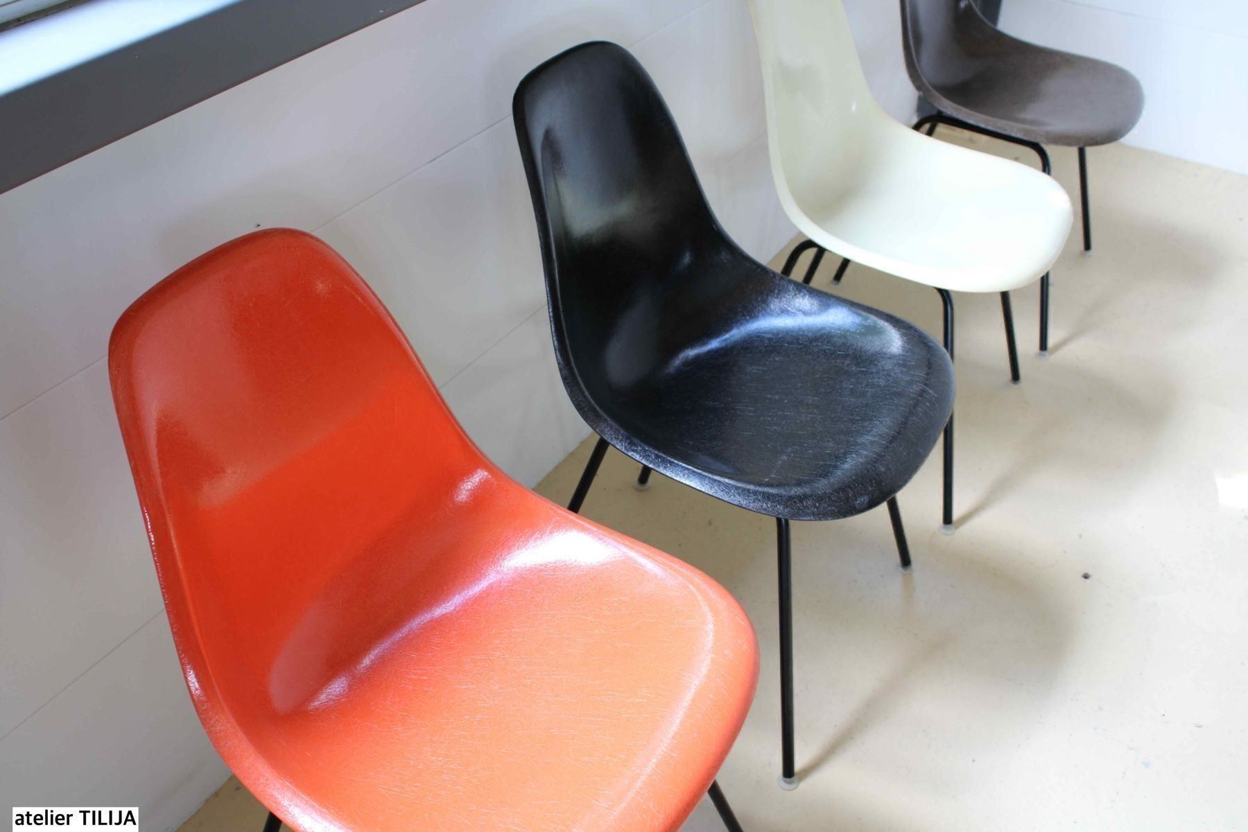 Eames Sedie: Eames Stühle von Hermann Miller im Set – Usato da Meinisberg venduto da atelier_TILIJA 5