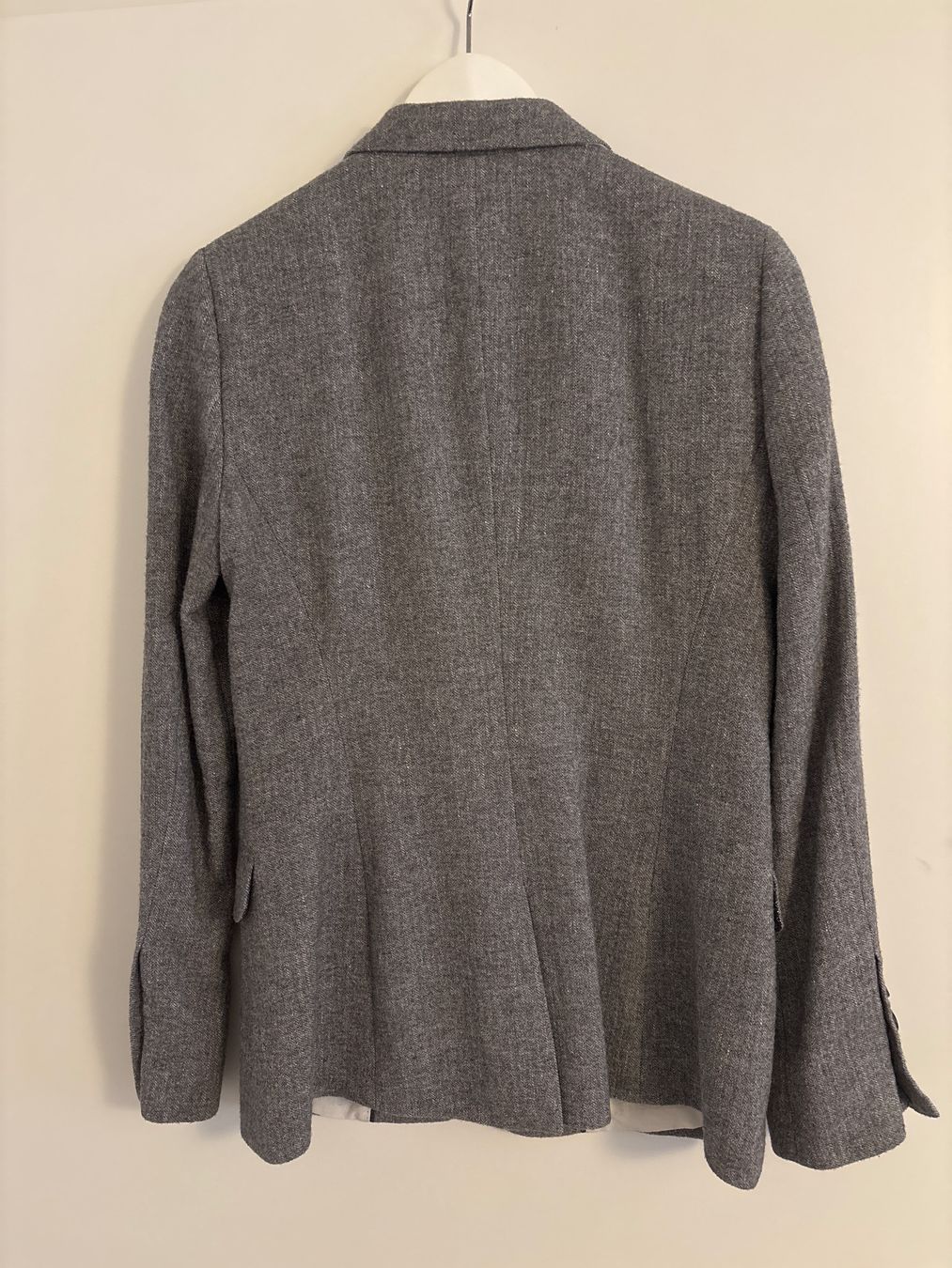 Massimo Dutti Completi & Tailleur: Massimo Dutti Blazer grau, Gr. 40 – Usato da Wittnau venduto da soufriere 2