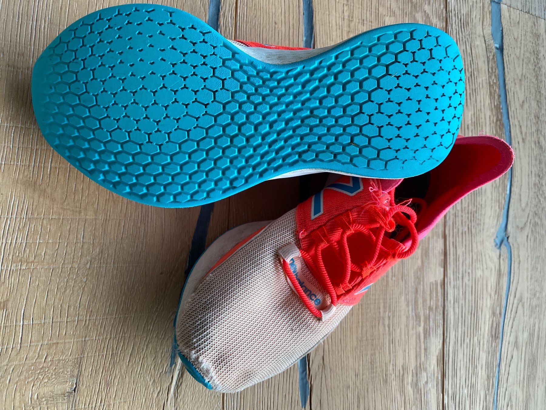 New Balance Scarpe per ragazze: New Balance Running Schuh Gr. 33 – Usato da Himmelried venduto da Dievole 1