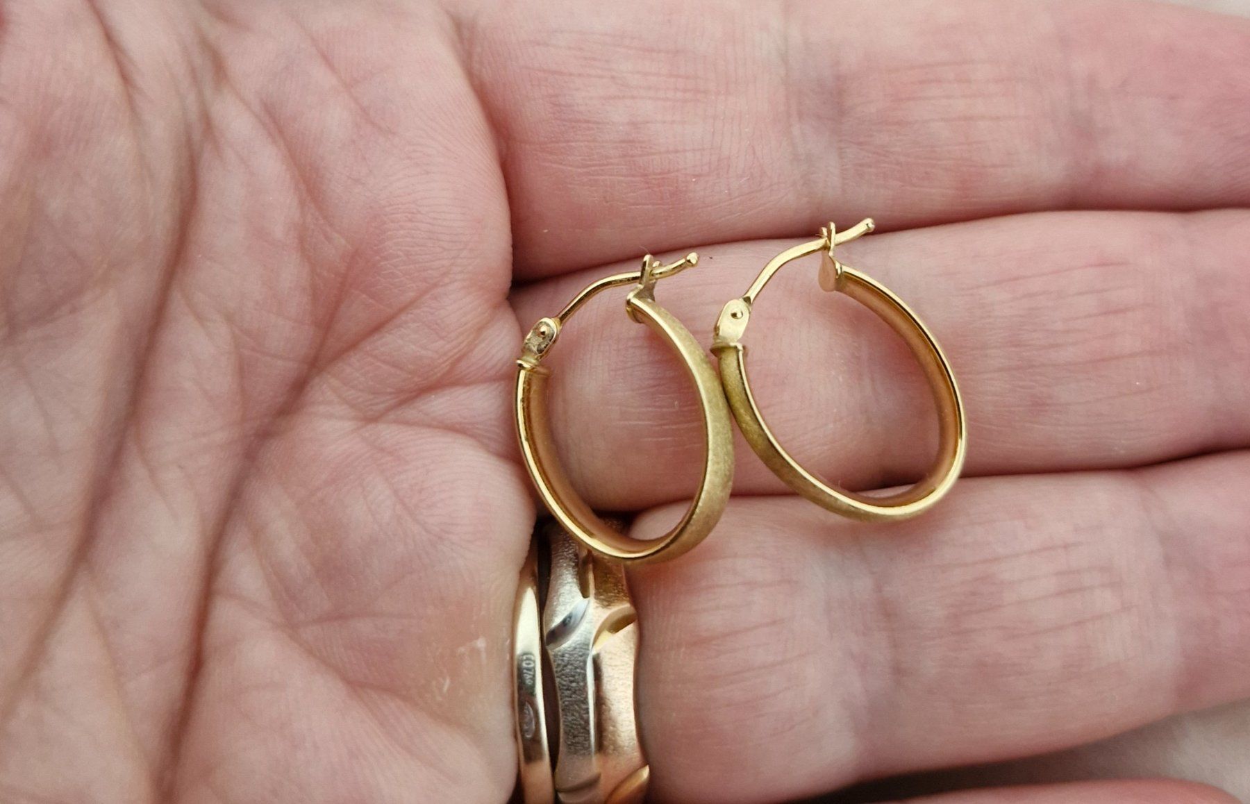 Ohrringe & -stecker: Wunderschöne Ohrringe aus 750er Gold – Neu (gemäss Beschreibung) aus Schlieren von ela_x7qh 5