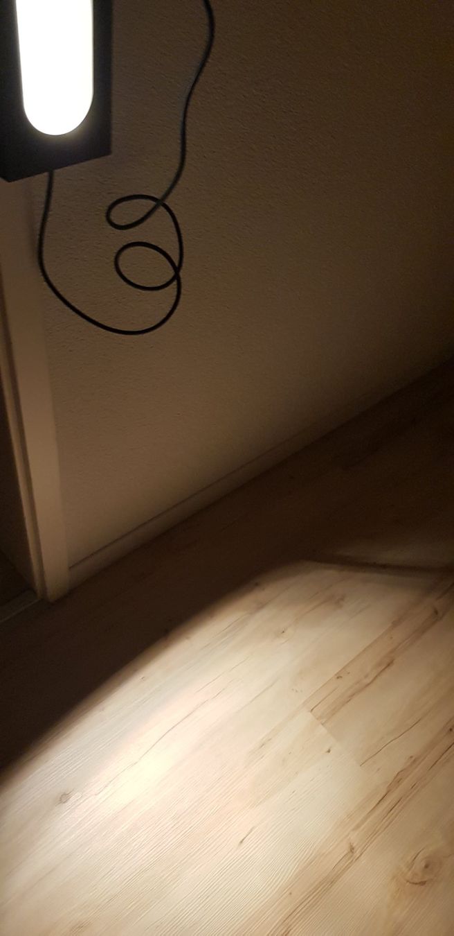 Lampen: LED Aussenwandleuchte Anthrazit mit Kabel und Stecker – Gebraucht aus Winterthur von ScooterBE 4