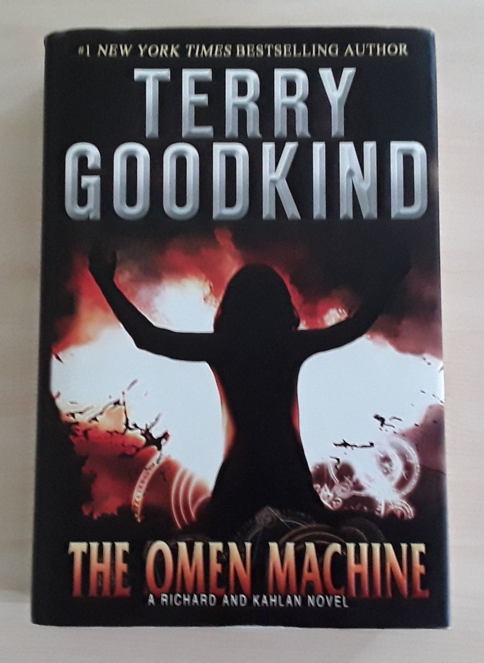 Bücher: The Omen Machine - Goodkind – Gebraucht aus Courgenay von Romano-Athletics 1