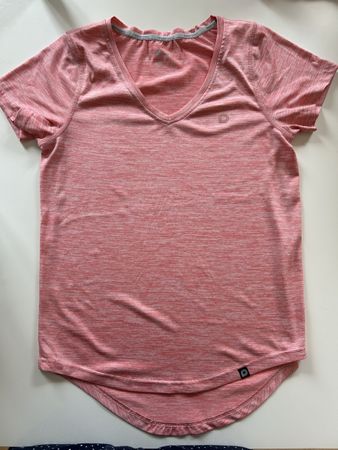 Sportliches T-Shirt Grösse S