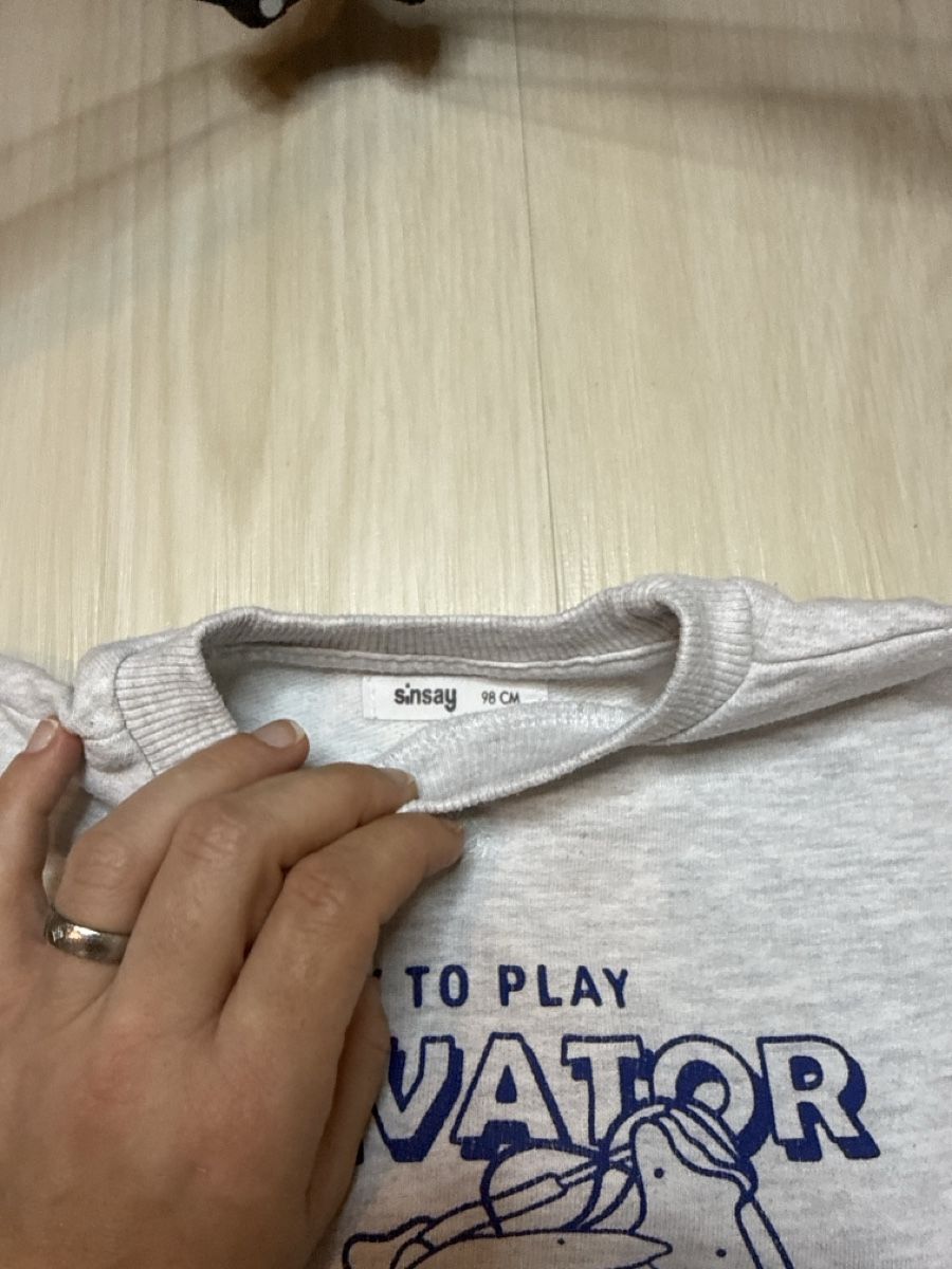 Maglioni & Felpe: Boy's Excavator Sweatshirt - Size 98 - Excellent Condition – Usato da Effretikon venduto da lio_gjr8 1