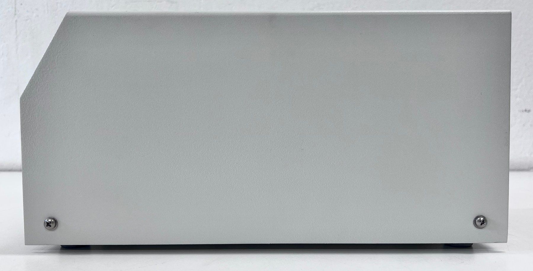 Accessori da laboratorio: Berthold Scintillator Pumpe LB 5035-3 – Usato da Niederdorf venduto da LeptonAG_Labor 2