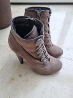 Coole, braune Stiefeletten Laura Scott Gr.35 Absatzschuhen