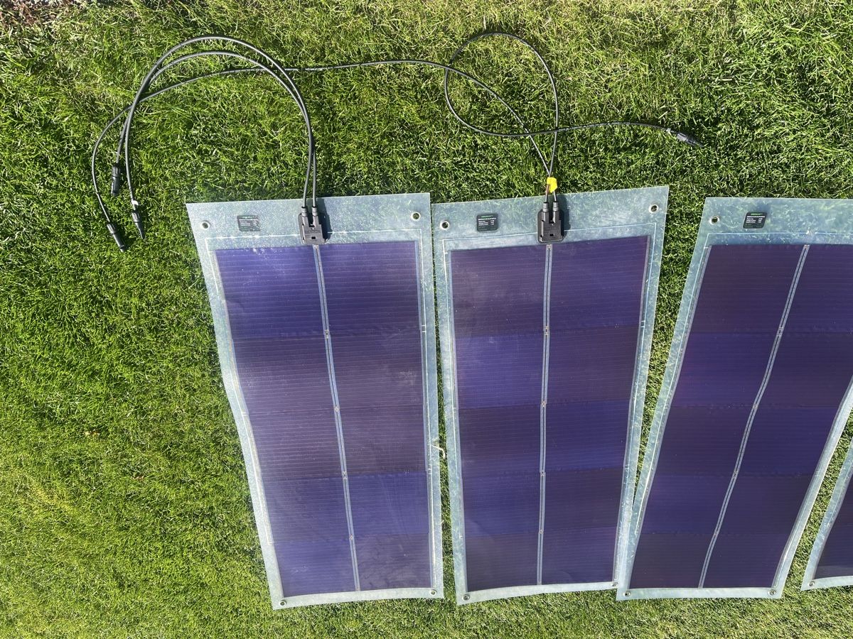 Dispositivi a energia solare: 9x Flexible Solar Panel 27W 115x470mm – Nuovo (secondo la descrizione) da Ins venduto da yann1973 1