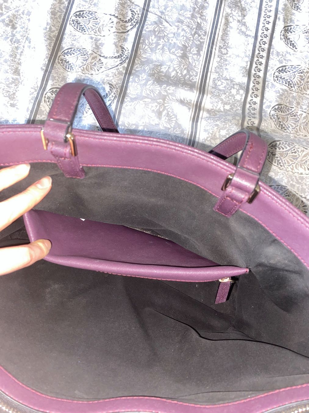 Calvin Klein Borse da donna: Sac cabas Calvin Klein prune bon état – Usato da St-Cergue venduto da fla_gt29 5