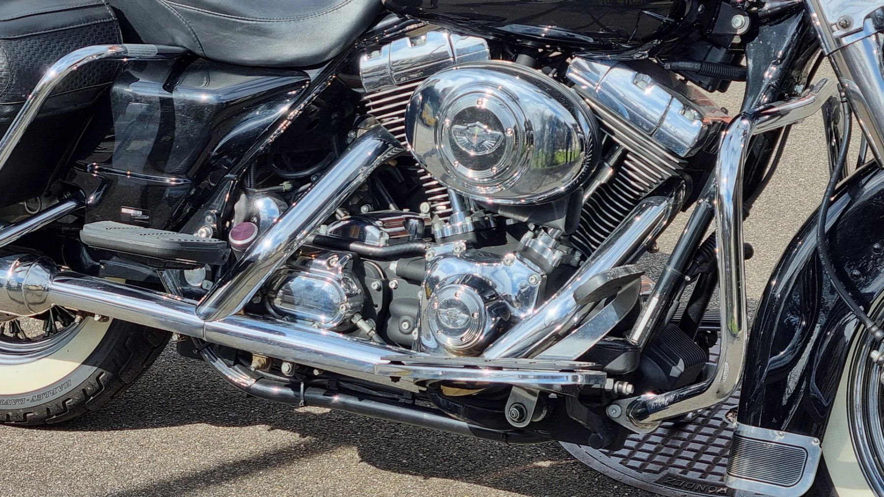 Harley-Davidson Touring: Harley-Davidson Road King Classic 100th Anniversary 2003 – Gebraucht aus Vaduz von ArtAries 4