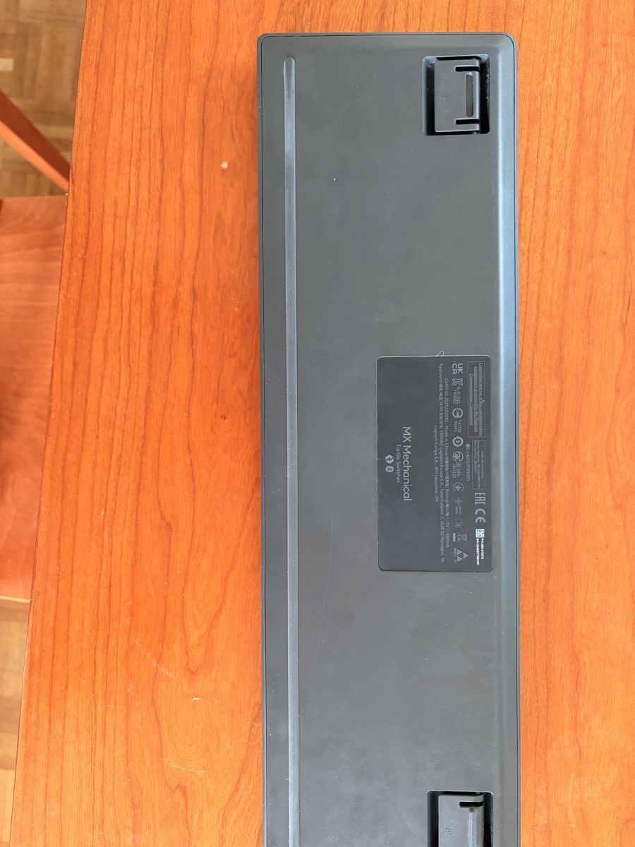 Logitech Tastiere: Tastiera Logitech MX Mechanical wireless grigio scuro – Usato da Adliswil venduto da mar_q6mt 1