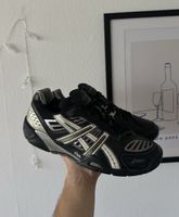 Asics Gel-Blast Indoor Court Shoes, Black/Silver, Size 41.5