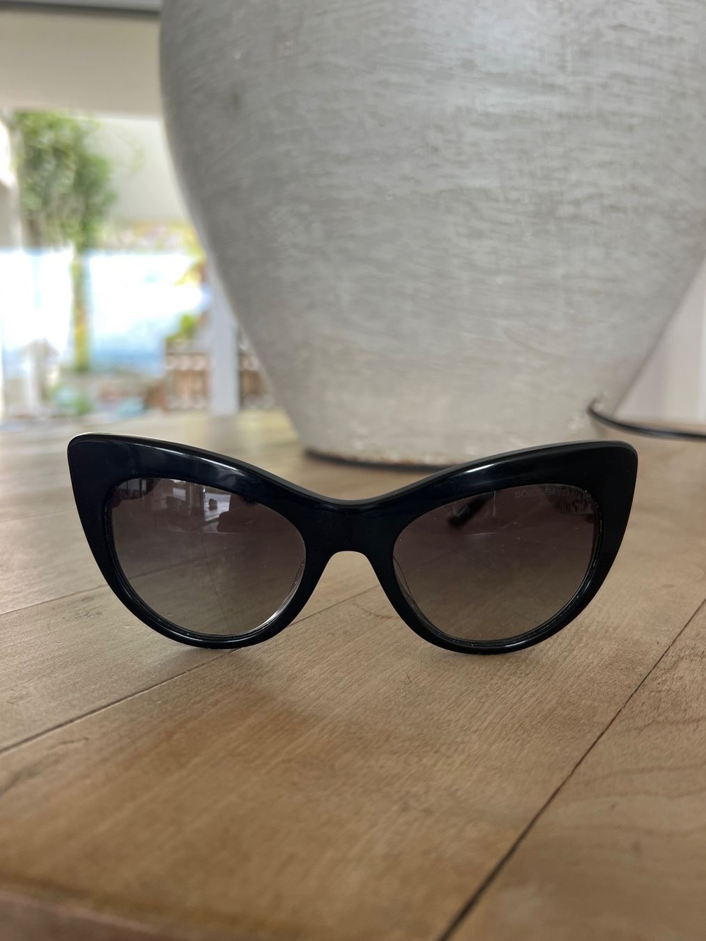 Dolce & Gabbana Occhiali & Lenti: Sonnenbrille Dolce & Gabbana schwarz Cateye – Usato da Feusisberg venduto da ANNEVOO 2